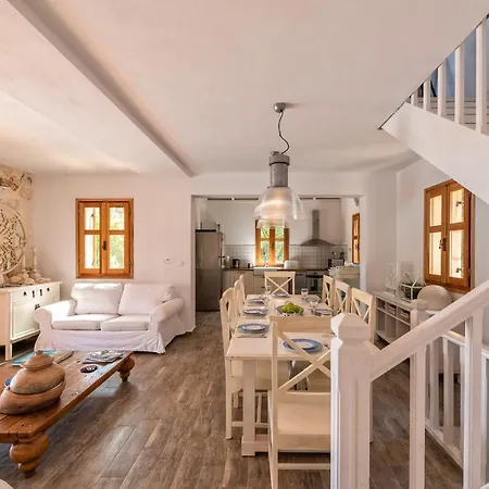 Villa Celeste Evretí